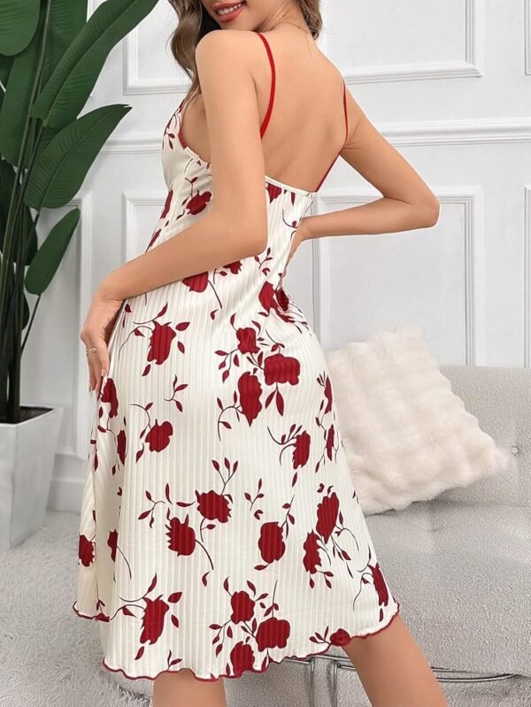 Elegant Plus Size Women's Floral Print Slip Nightgown - Comfy Polyester & Elastane Blend -