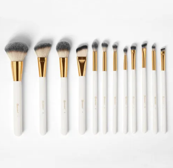 BH Cosmetics – White Studded Elegance 12 Piece Brush Set - Brand Store